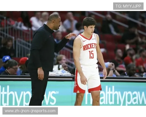 火箭队球员麦克丹尼尔斯赛季表现及技术分析