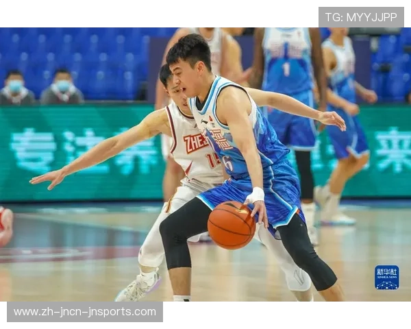 足球CBA最厉害的门将:篮球运动员转型足球门将的故事 足球CBA最厉害的门将:篮球运动员转型足球门将的故事